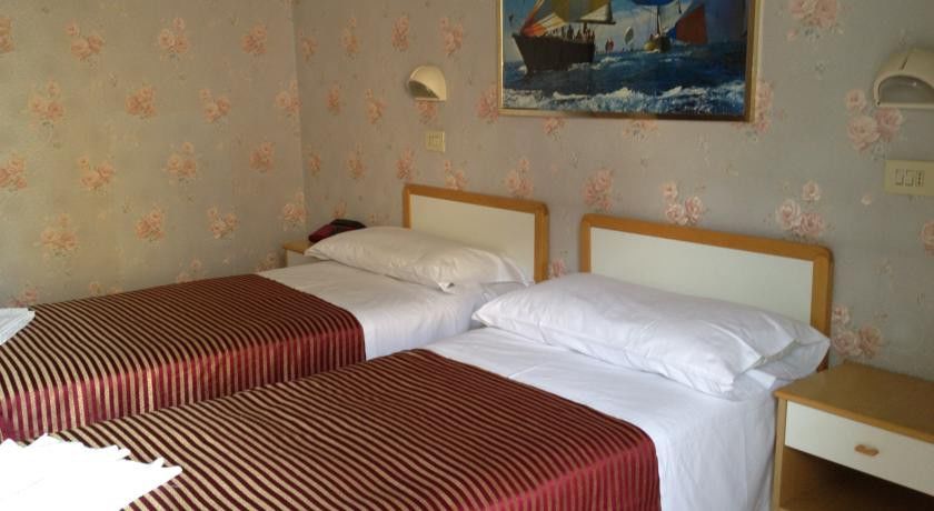 Hotel Adria Mare Rimini Bagian luar foto